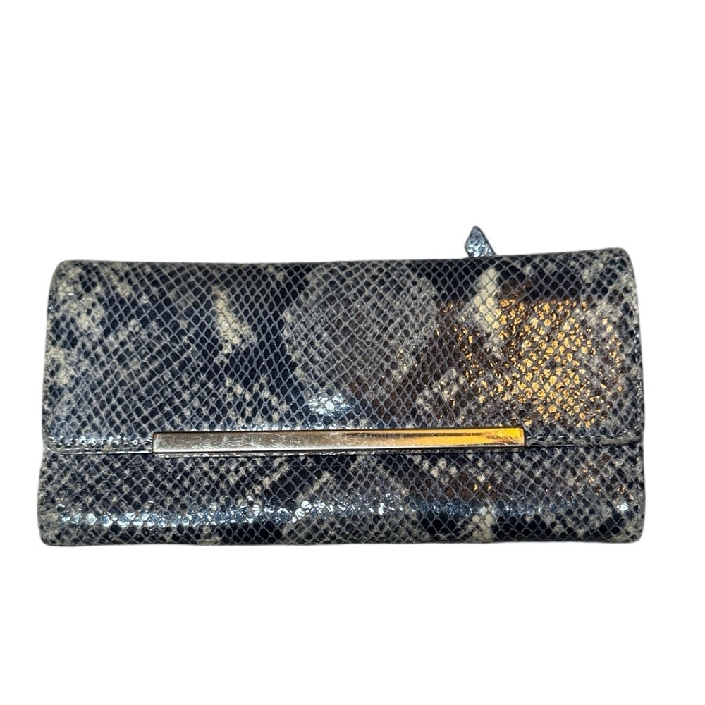 Banana Republic | Snakeskin Printed Long Wallet in Gray and Black